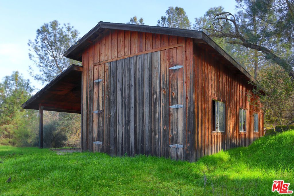 3 Blackhawk Drive, Coarsegold, CA 93614