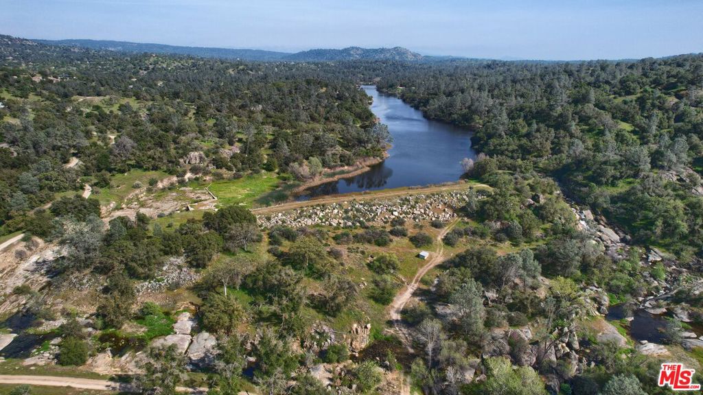 41924 Patrick Ave, Coarsegold, CA 93614