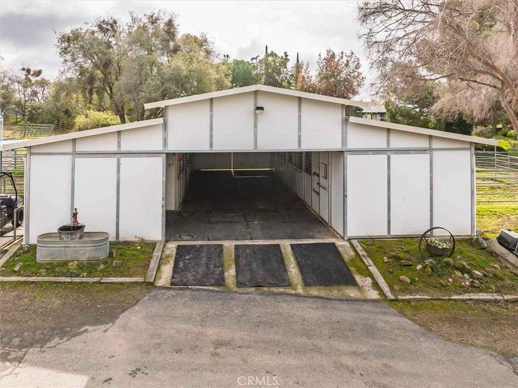 36515 Wells Rd, Coarsegold, CA 93614