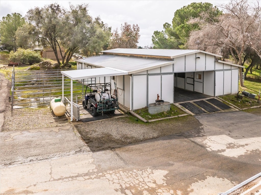36515 Wells Rd, Coarsegold, CA 93614