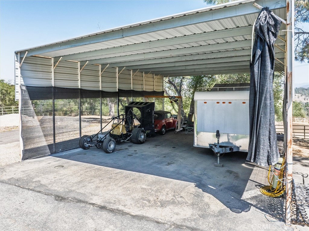 36515 Wells Rd, Coarsegold, CA 93614