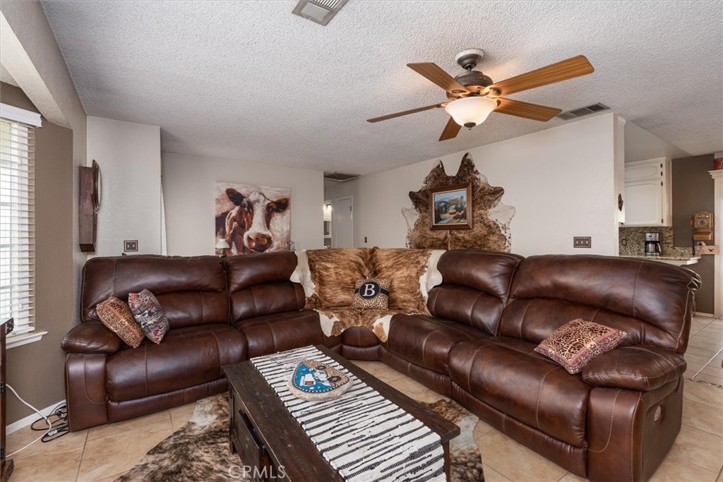 36515 Wells Rd, Coarsegold, CA 93614