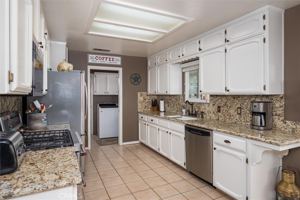 36515 Wells Rd, Coarsegold, CA 93614