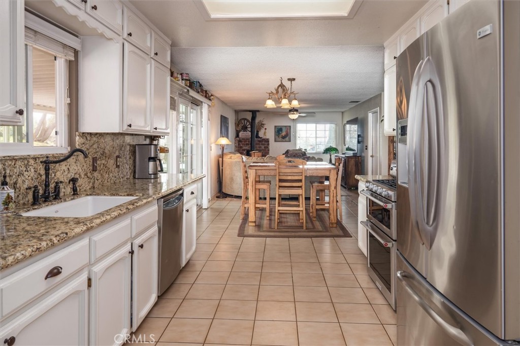 36515 Wells Rd, Coarsegold, CA 93614