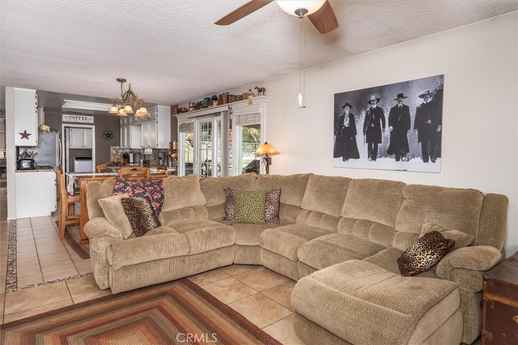 36515 Wells Rd, Coarsegold, CA 93614