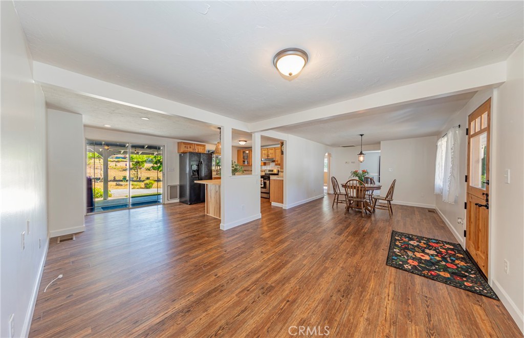 41092 Highway 49, Oakhurst, CA 93644