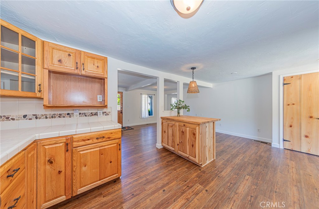 41092 Highway 49, Oakhurst, CA 93644