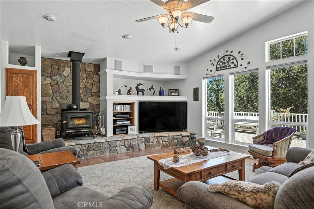 44550 Windsong Way, Ahwahnee, CA 93601