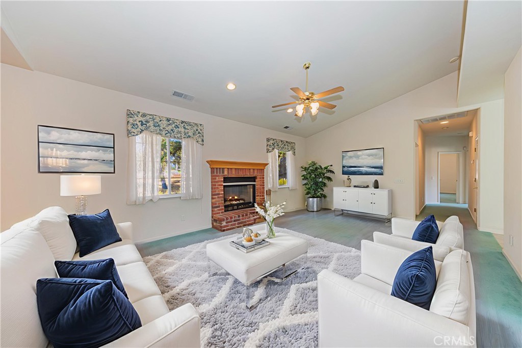 41028 Shandee Ln, Ahwahnee, CA 93601