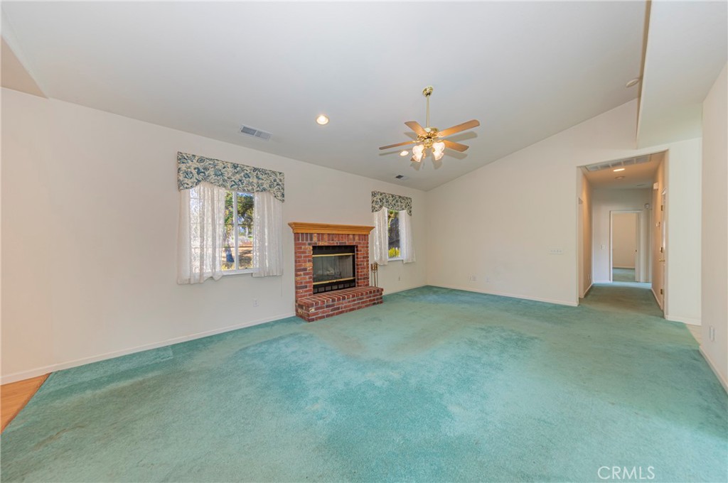 41028 Shandee Ln, Ahwahnee, CA 93601