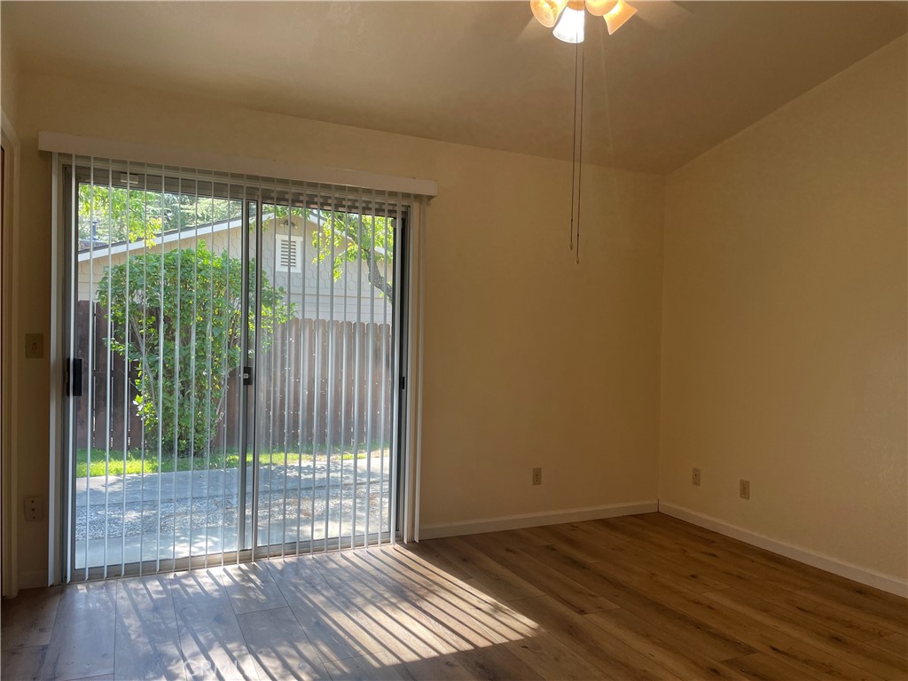 49400 River Park Rd #55, Oakhurst, CA 93644