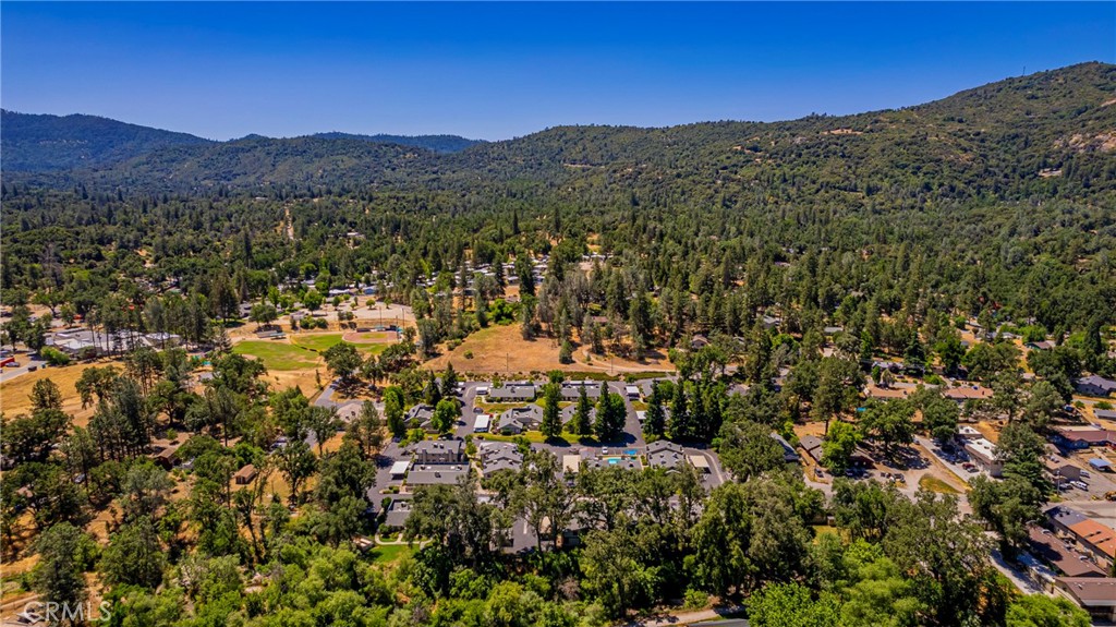 49400 River Park Rd #55, Oakhurst, CA 93644