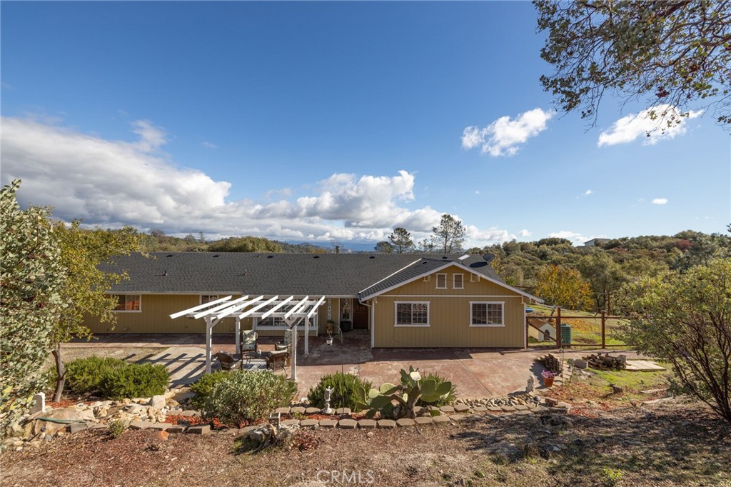 30301 E Longview Ln, Coarsegold, CA 93614