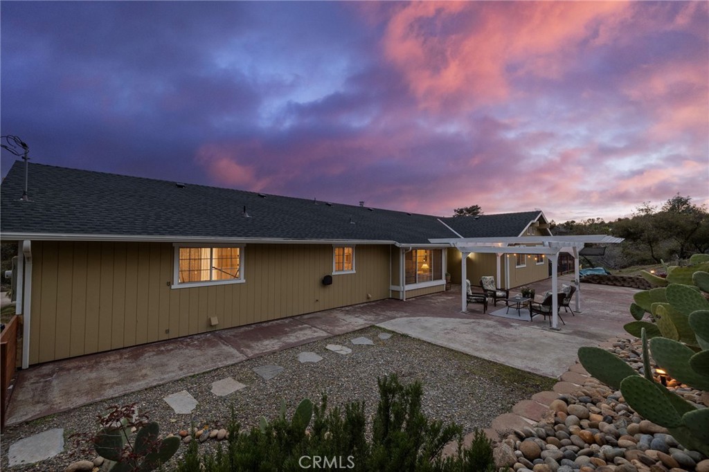30301 E Longview Ln, Coarsegold, CA 93614