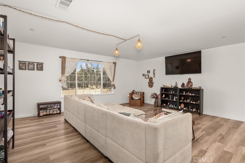 29215 Yosemite Springs, Coarsegold, CA 93614