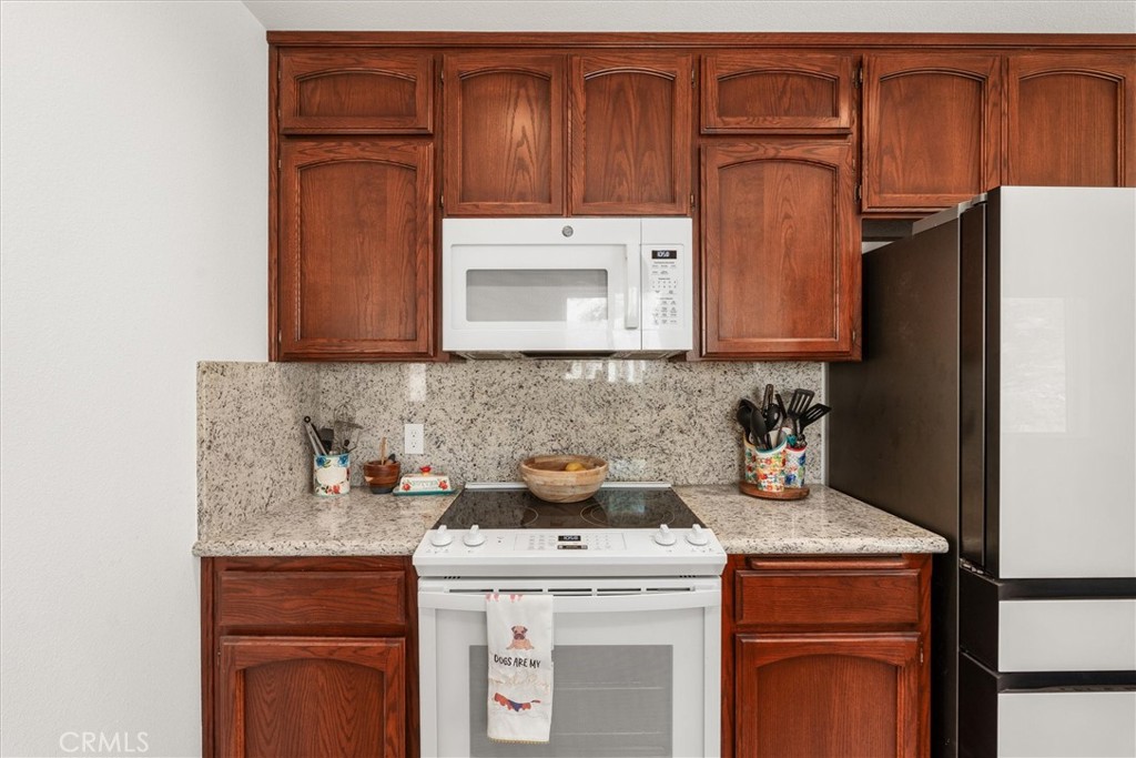 29215 Yosemite Springs, Coarsegold, CA 93614