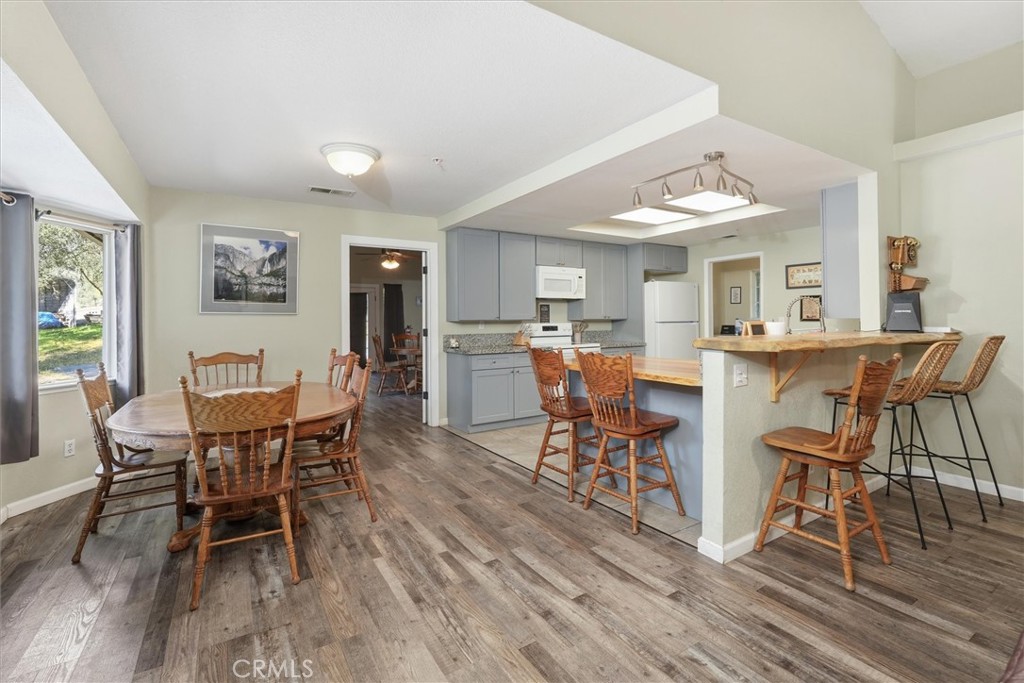 42406 Windy Gap, Ahwahnee, CA 93601