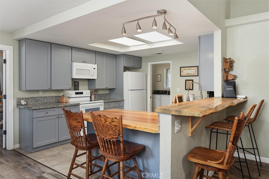 42406 Windy Gap, Ahwahnee, CA 93601