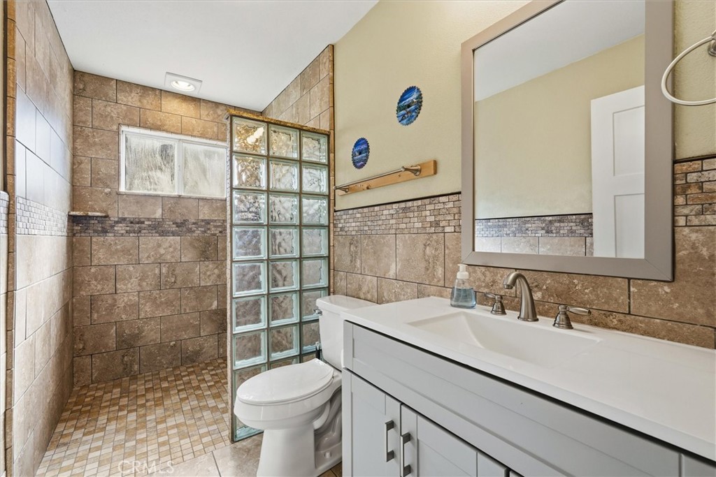 42406 Windy Gap, Ahwahnee, CA 93601