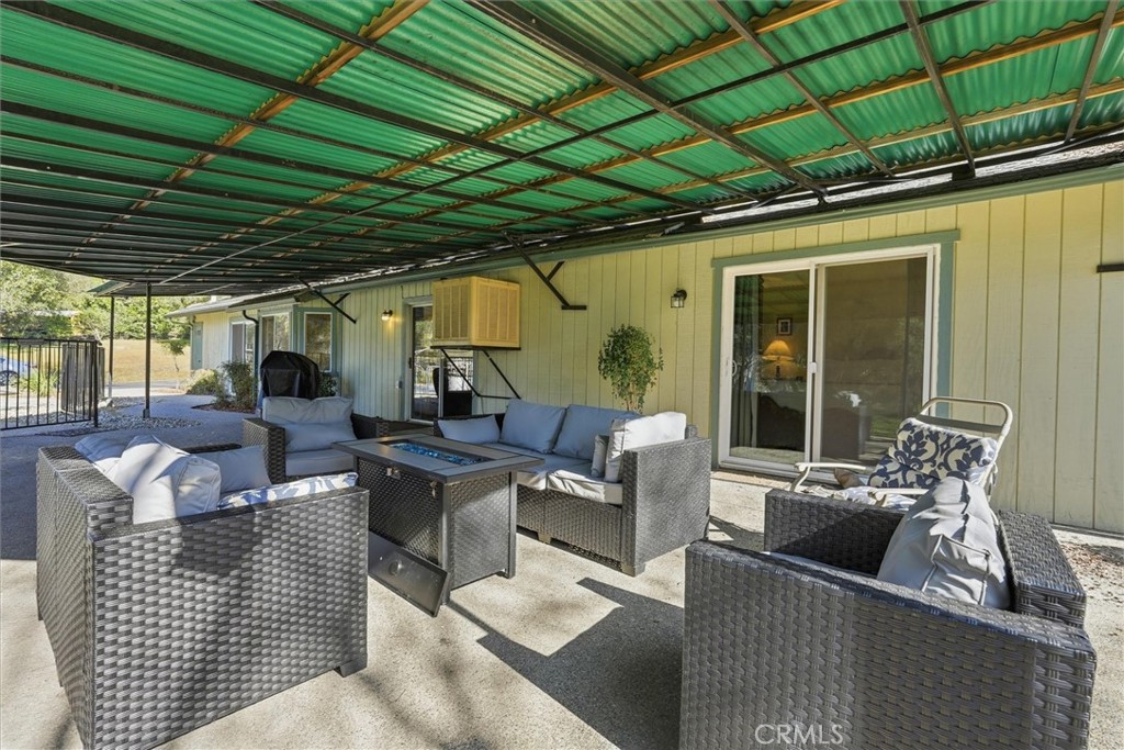 42406 Windy Gap, Ahwahnee, CA 93601