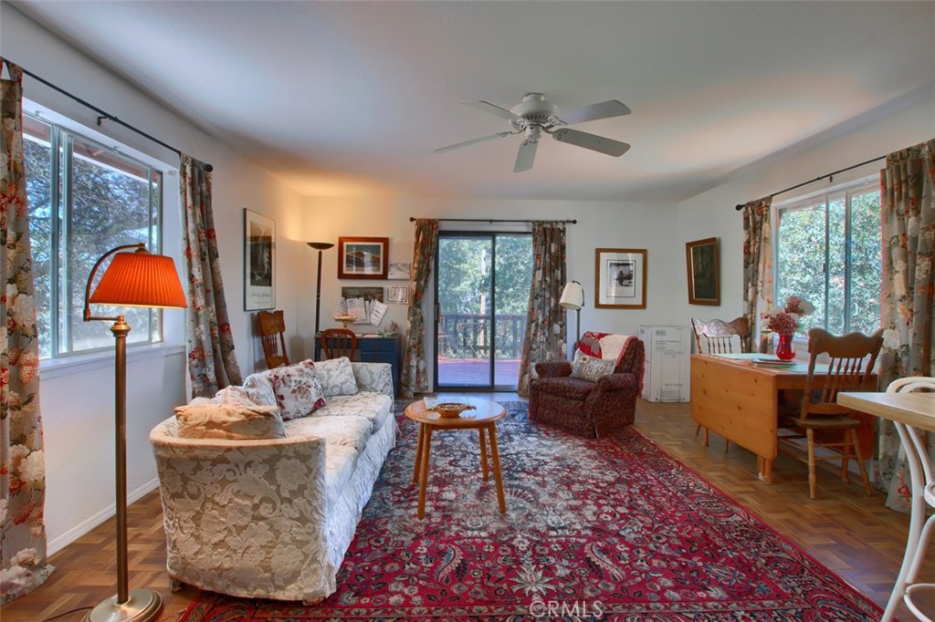 39406 John West Rd, Oakhurst, CA 93644