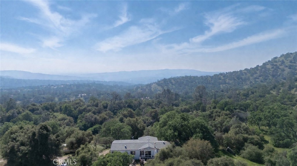 33404 Robinhood Dr, Coarsegold, CA 93614