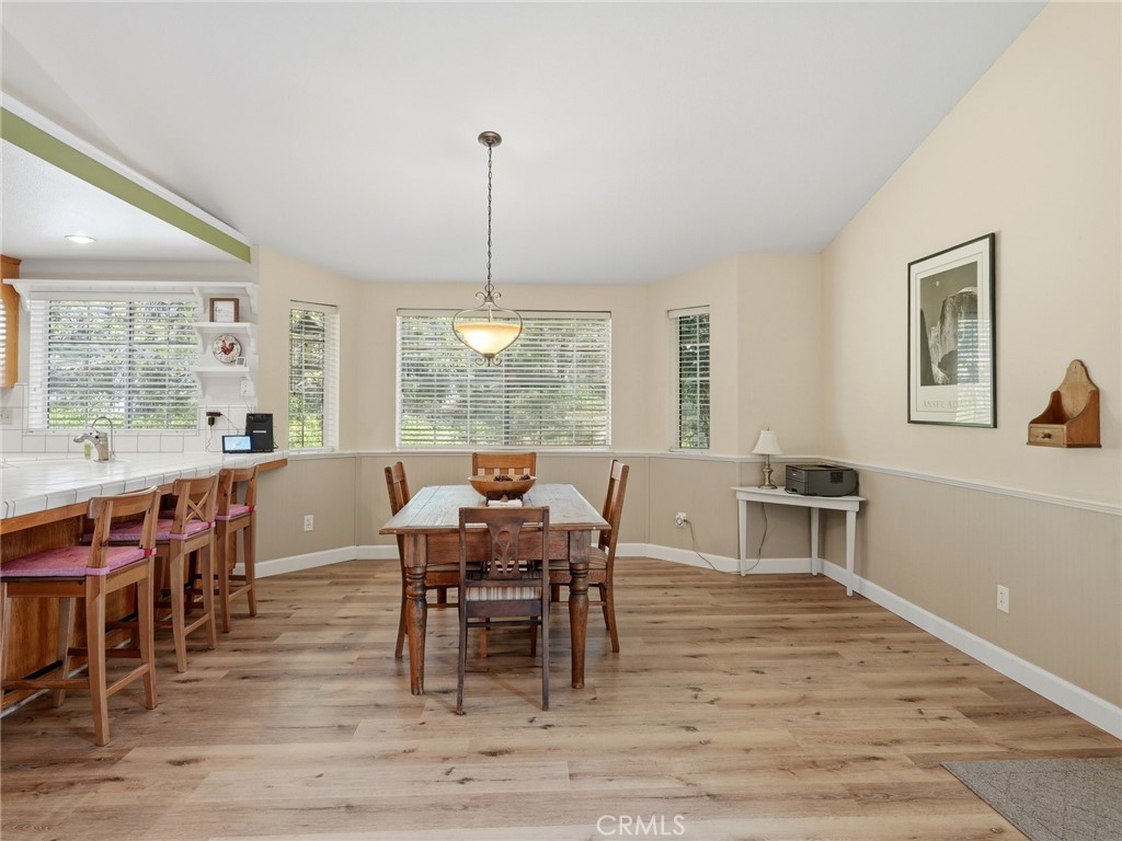 37927 China Creek, Oakhurst, CA 93644