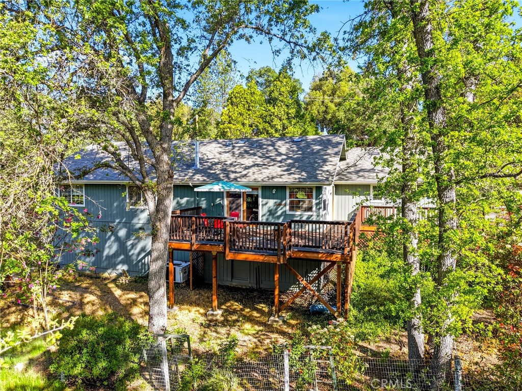 37927 China Creek, Oakhurst, CA 93644