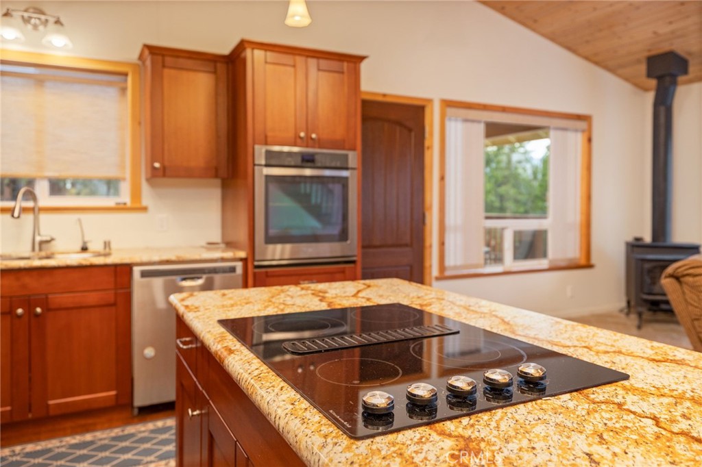 37745 Marina View, Bass Lake, CA 93604