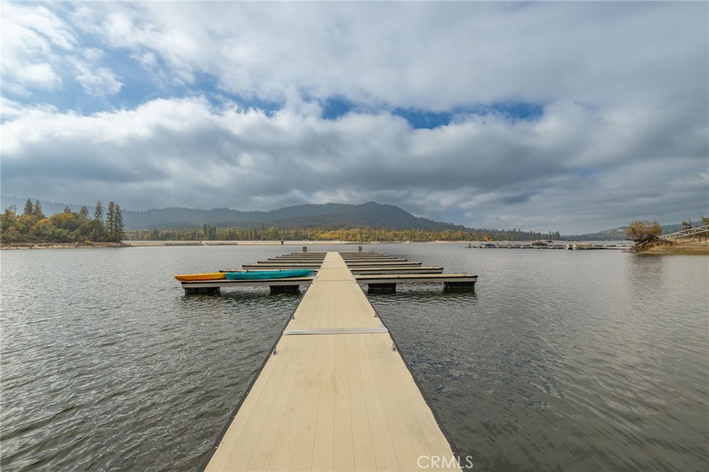 37745 Marina View, Bass Lake, CA 93604