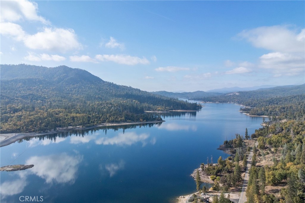 37745 Marina View, Bass Lake, CA 93604