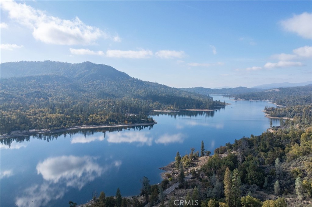 37745 Marina View, Bass Lake, CA 93604