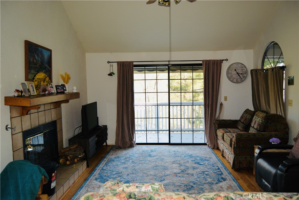 40748 Foxboro Ct, Bass Lake, CA 93604