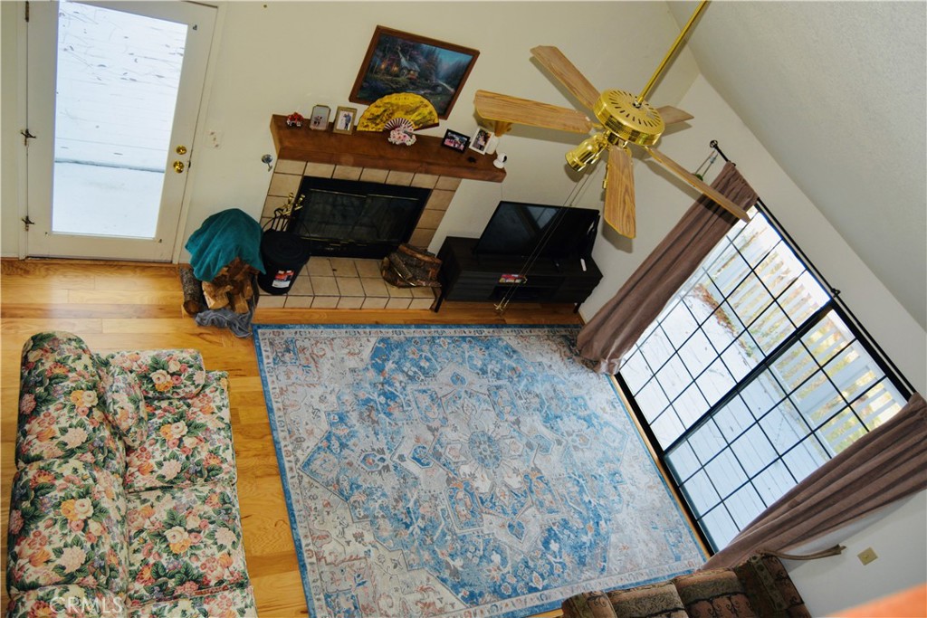 40748 Foxboro Ct, Bass Lake, CA 93604