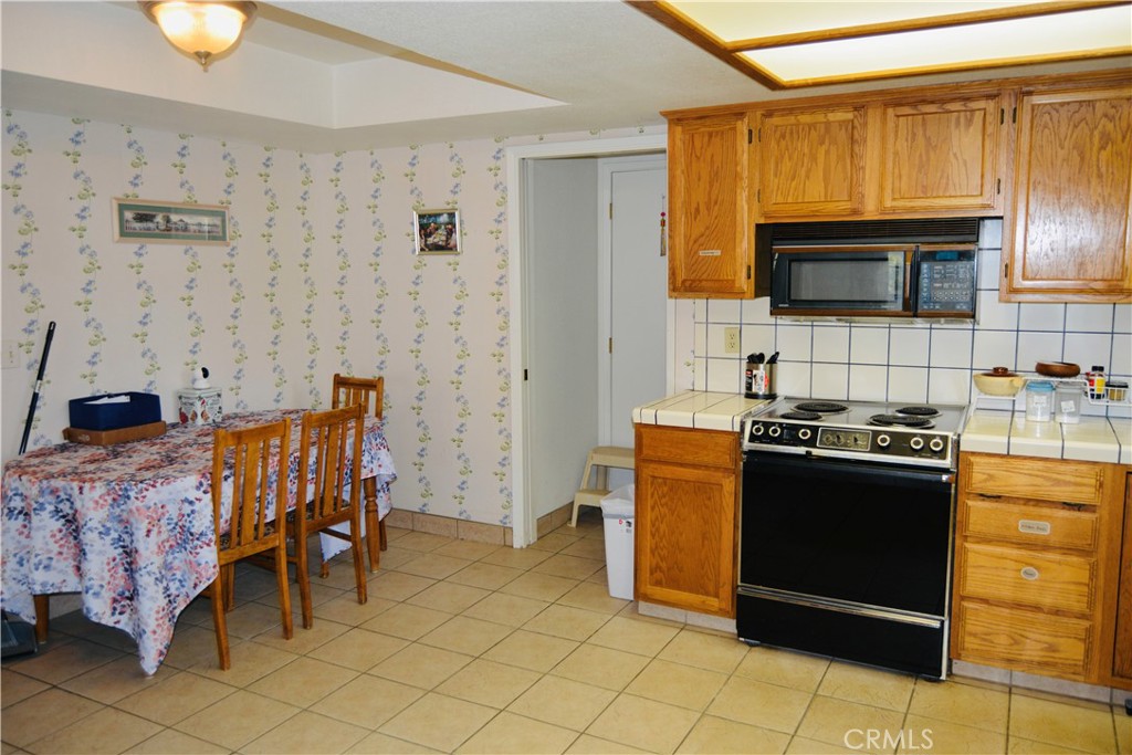 40748 Foxboro Ct, Bass Lake, CA 93604