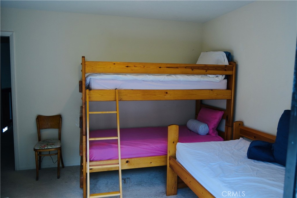 40748 Foxboro Ct, Bass Lake, CA 93604