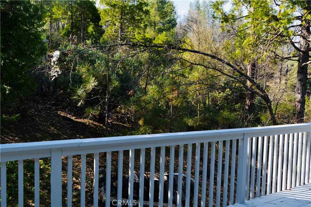 40748 Foxboro Ct, Bass Lake, CA 93604