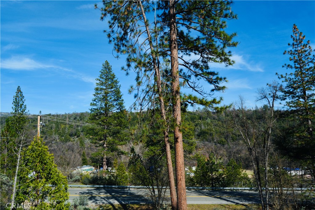 40748 Foxboro Ct, Bass Lake, CA 93604