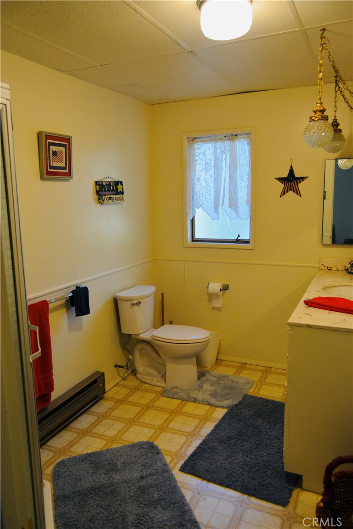 39580 Saunders, Bass Lake, CA 93604