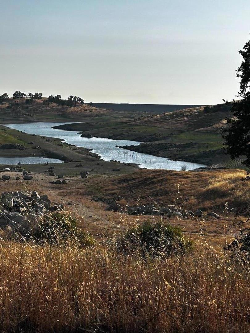 41176 Lilley Mountain Dr, Coarsegold, CA 93614