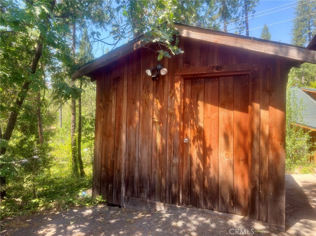 39550 Saunders, Bass Lake, CA 93604