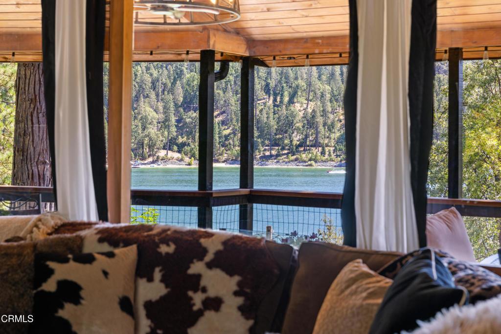 54186 Road 432, Bass Lake, CA 93604