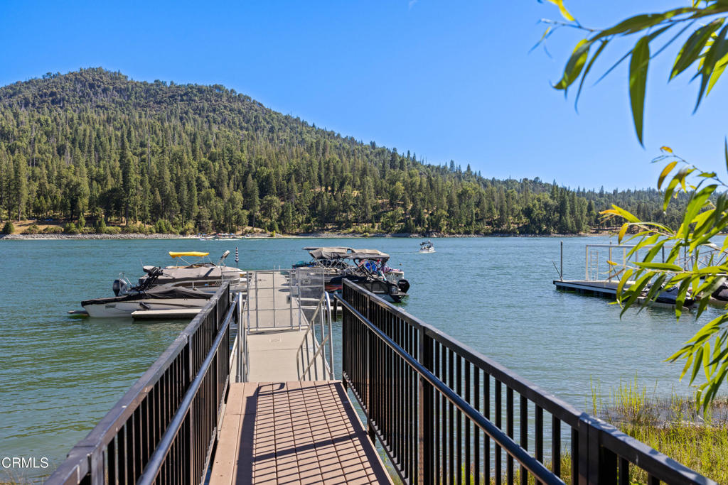 54186 Road 432, Bass Lake, CA 93604