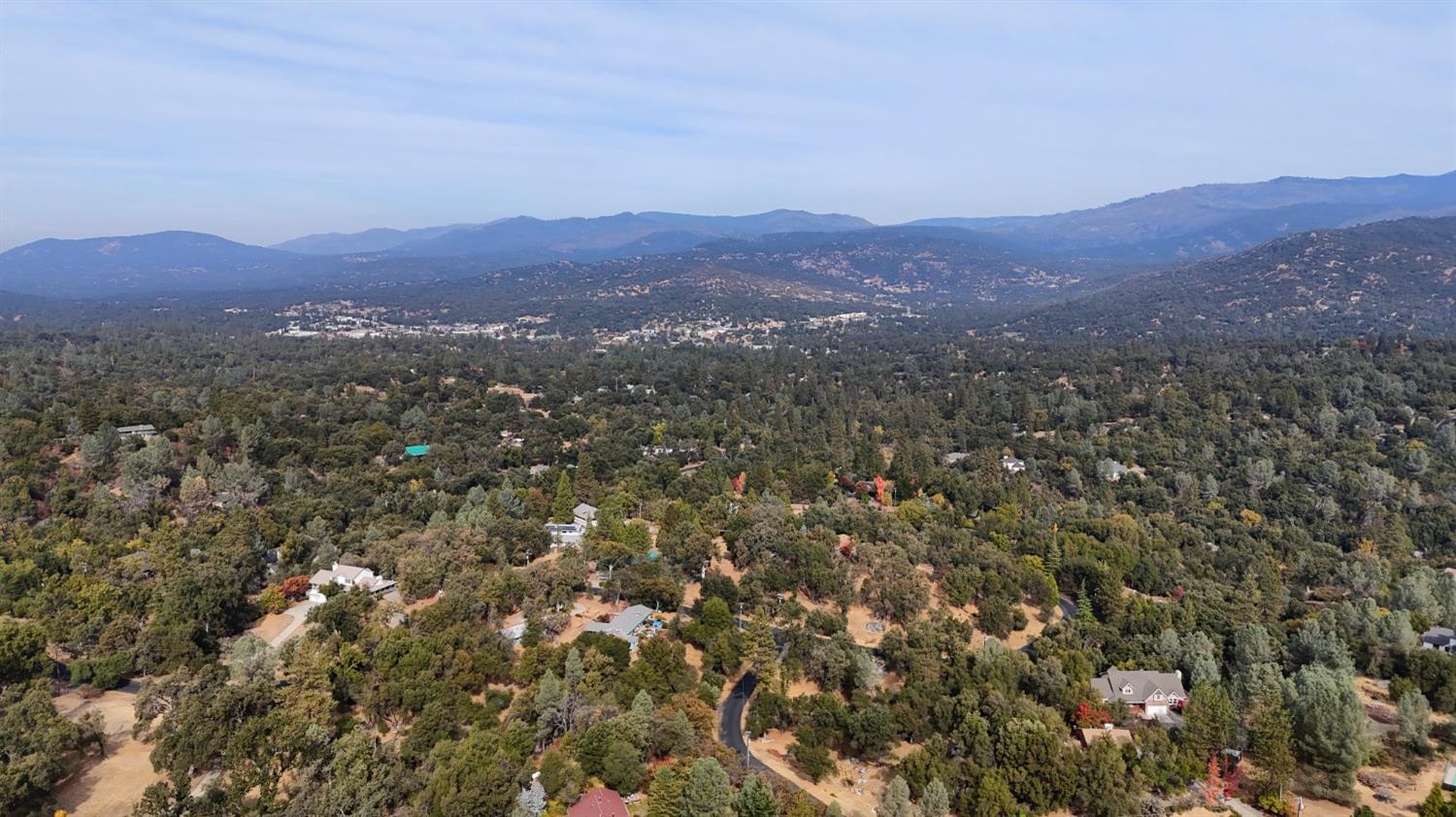 1 Stillmeadow Lane, Oakhurst, CA 93644