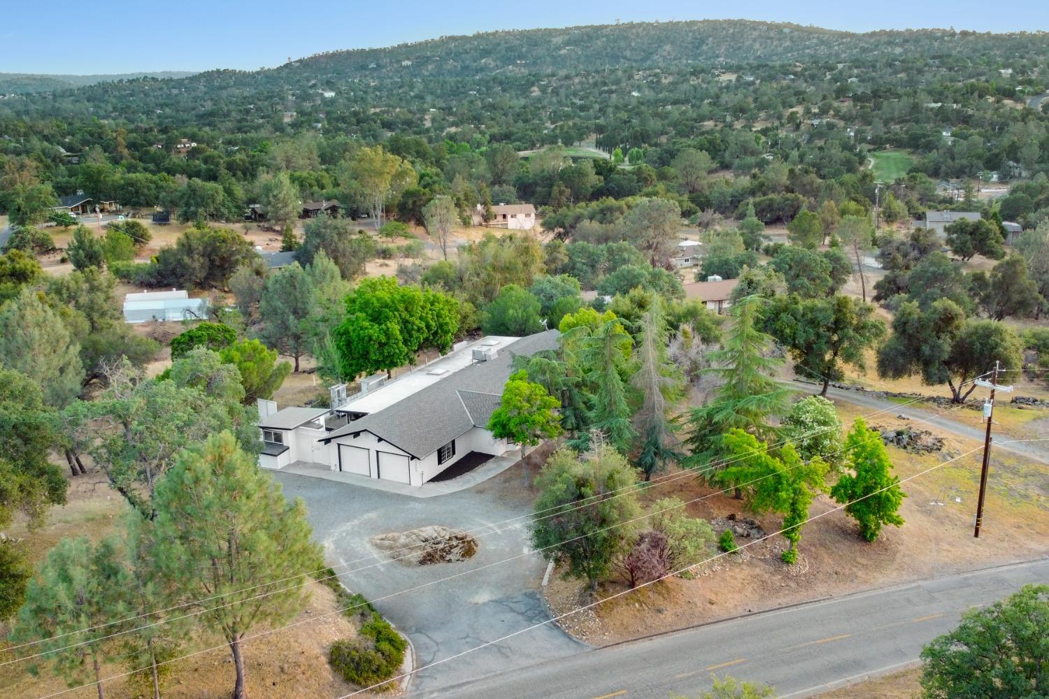 42906 Ranger Circle Dr. Dr, Coarsegold, CA 93614