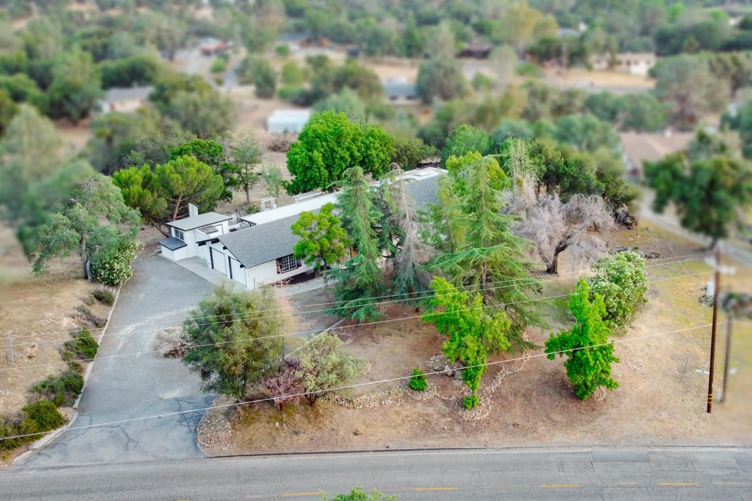 42906 Ranger Circle Dr. Dr, Coarsegold, CA 93614