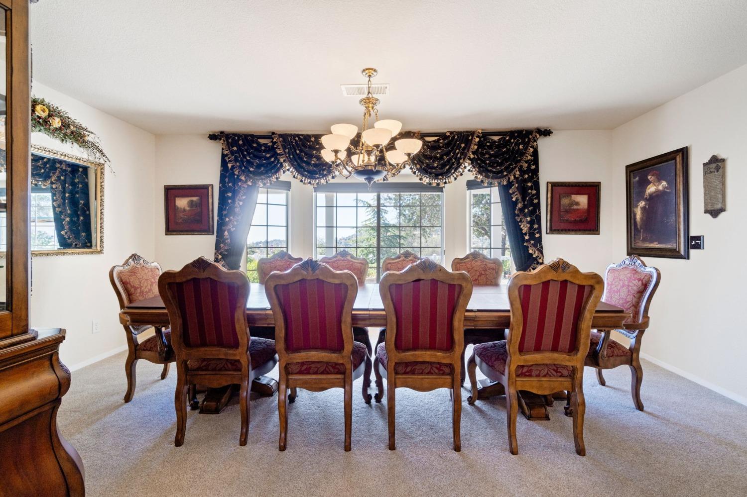 33867 Jennifer Ct, Coarsegold, CA 93614