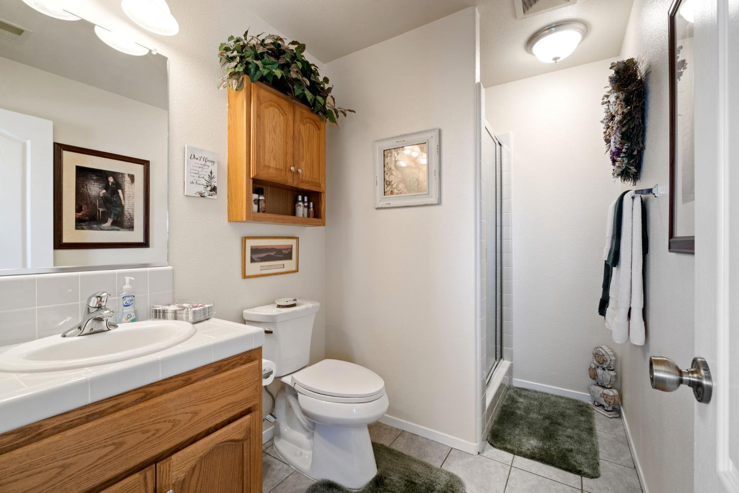 33867 Jennifer Ct, Coarsegold, CA 93614