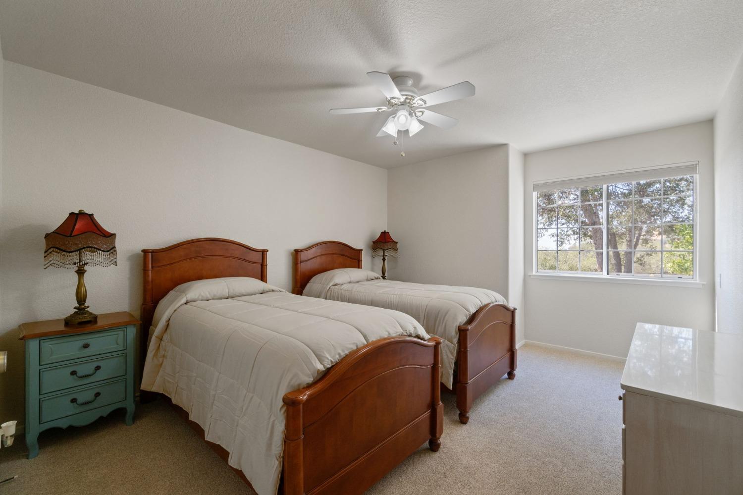 33867 Jennifer Ct, Coarsegold, CA 93614