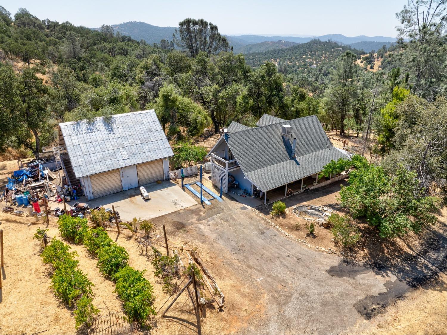 5238 Avoca Vale Rd, Mariposa, CA 95338
